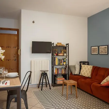 Modern & Bright - 100m From The * Otranto