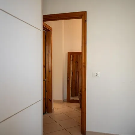 Apartament Modern & Bright - 100m From The Otranto